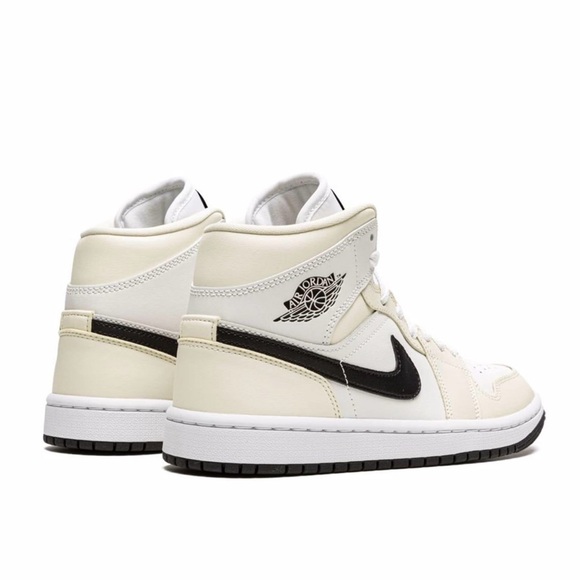Air Jordan 1 Mid 'Coconut Milk' Size Women’s 10/Men’s 8.5 - Picture 8 of 9